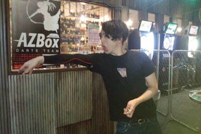 ・変態<br>・スタンド使い(スタンド名：変態タクシー)<br>・口癖「今日のパンティー何色？」<br>使用ダーツ：Makotoo設計　オリジナルバレル